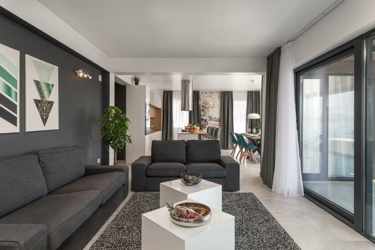 Apartment Alpha *