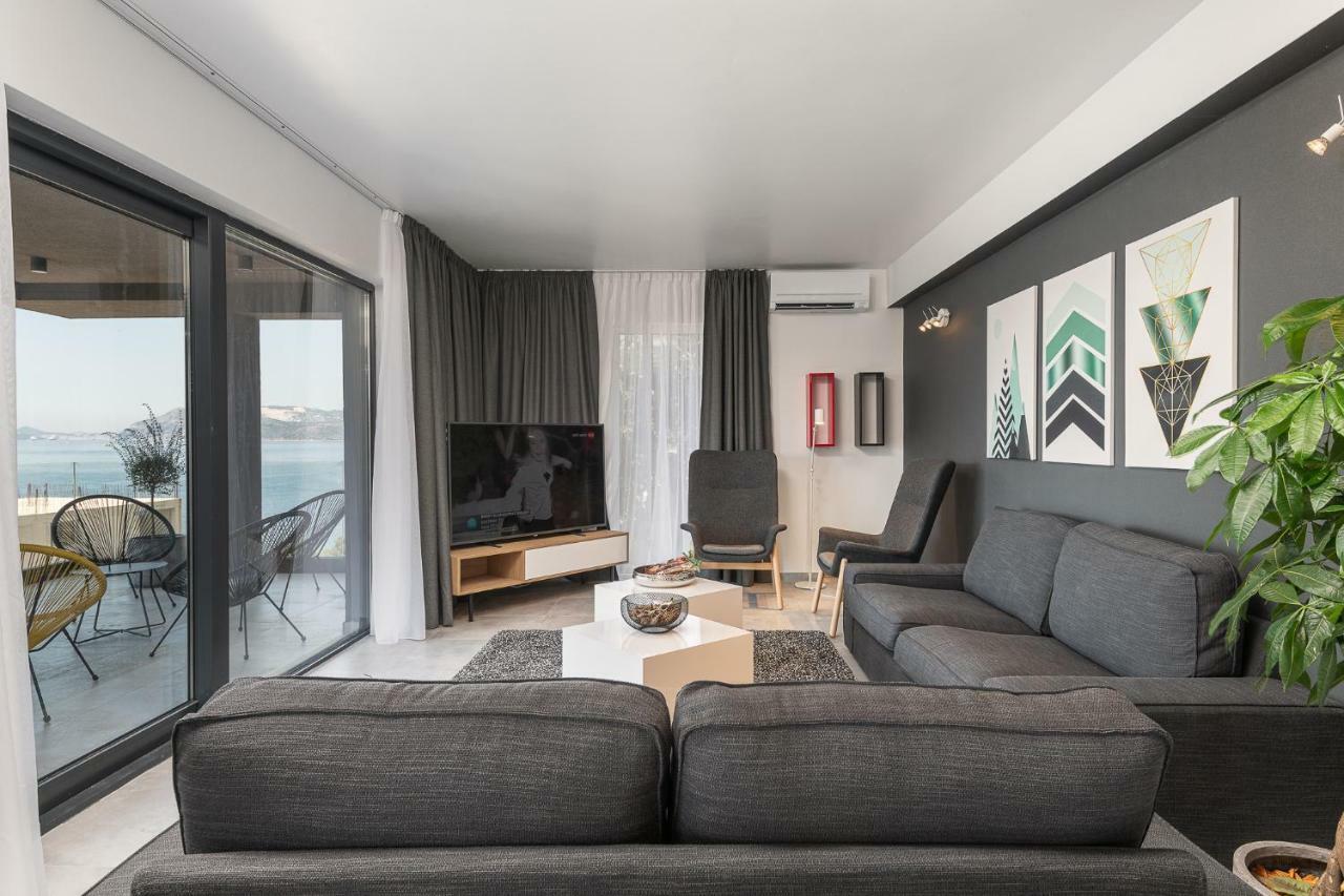 Apartment Alpha